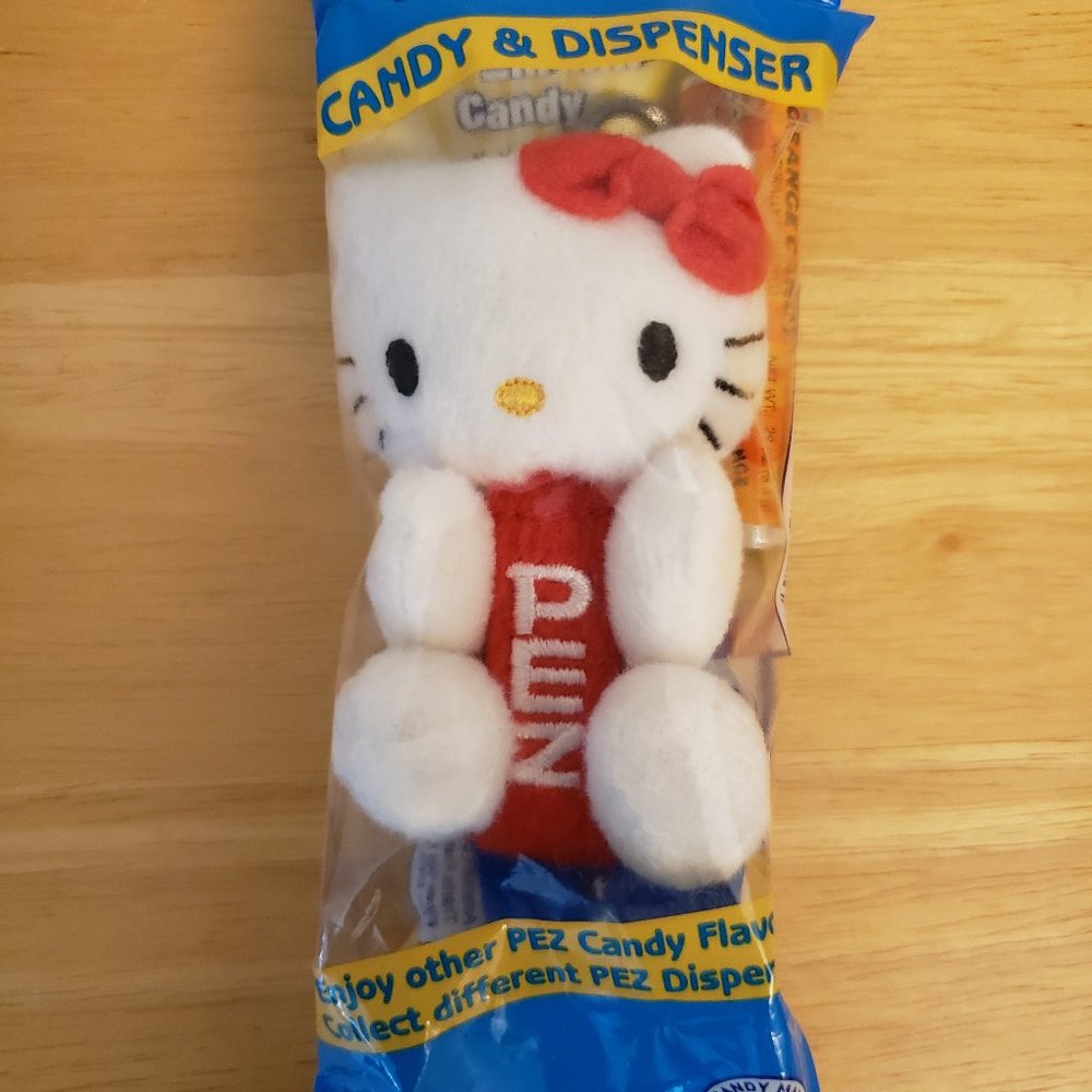 Hello Kitty PEZ Keychain - Picture 2 of 4
